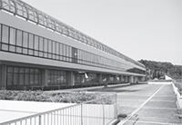 桐蔭学園